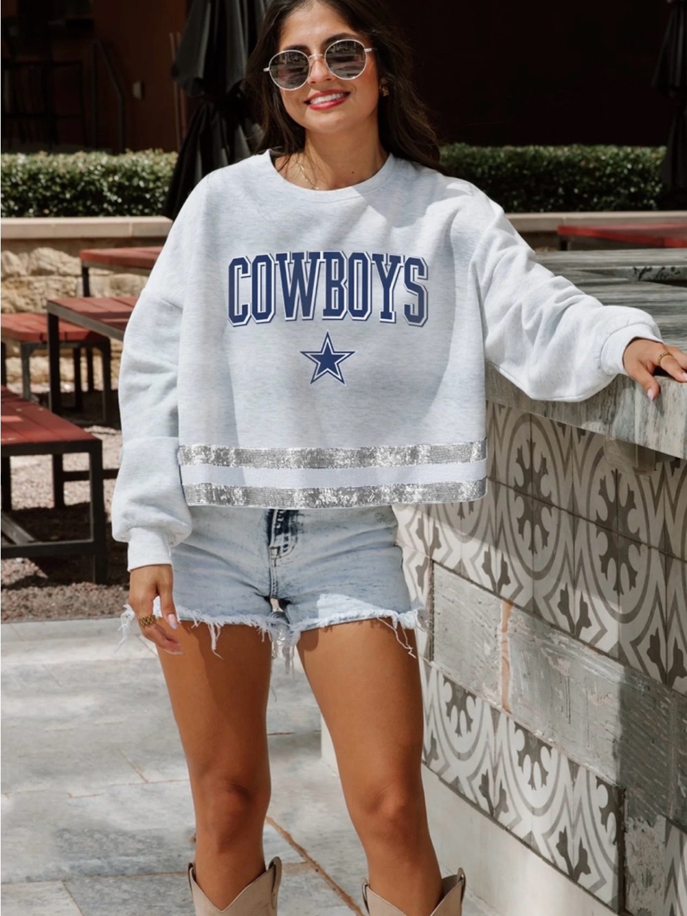 GAMEDAY COUTURE Cropped Cowboys Sequin Stripe Crewneck Sweatshirt sz Large